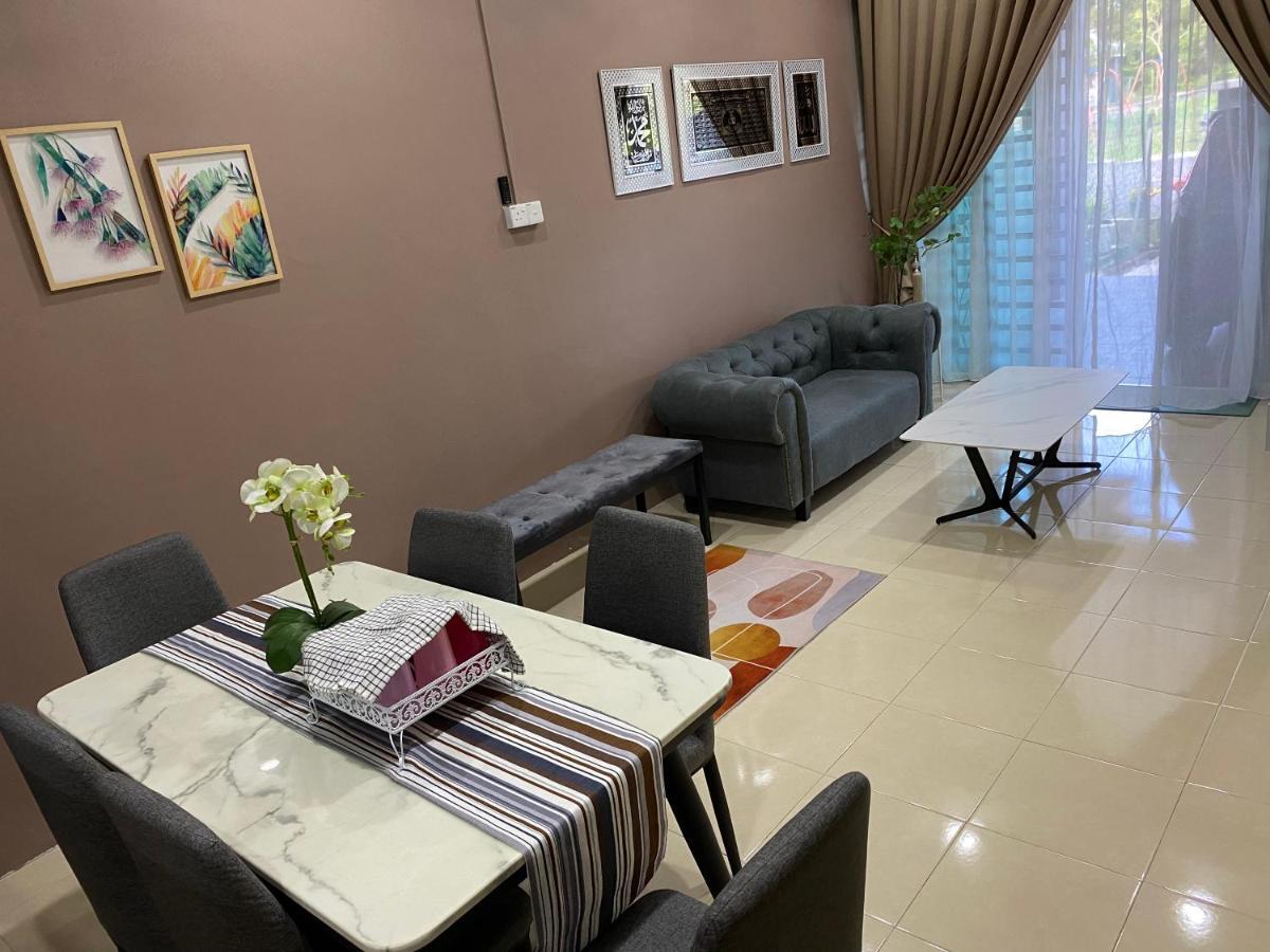 Ss De' Kelulut Homestay Маранг Екстериор снимка